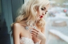 Еріка Герцег у весільній сукні приміряла образ дівчини Бонда