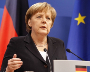 Меркель учетверте висуватиметься на голову уряду