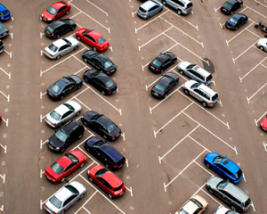 Вчені порахували, скільки часу водії витрачають на паркування протягом життя