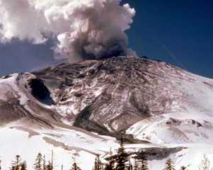 Мощный вулкан может взорваться в любой момент - ученые