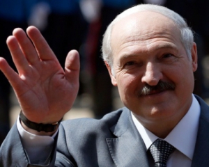 Лукашенко хоче організувати вибори на Донбасі