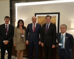 На засіданні НАТО показали докази участі військових РФ на Донбасі