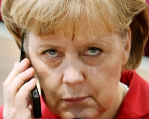 После встречи с Обамой Меркель созвонилась с Порошенко