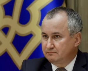Голова СБУ обурений можливістю застави за кримських дезертирів