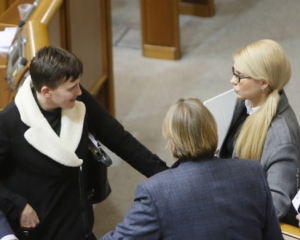 Савченко критично висловилась проти більшості політиків