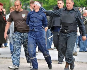 Россия увеличивает количество заложников на Донбассе