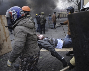 Майданівці розстрілювали самі себе - Янукович вичитав в інтернеті &quot;всю правду&quot;