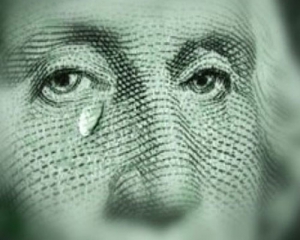 Рынок наводнили фальшивые доллары