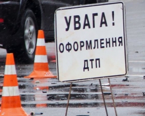 Розбився рейсовий автобус із пасажирами
