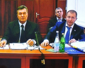 Луценко оголосив підозру Януковичу