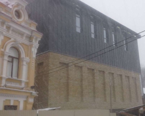 Кличко рассказал о нарушениях при реконструкции театра на Подоле