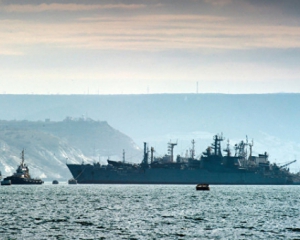 Кораблі Чорноморського флоту вийшли на позиції поблизу західного узбережжя Криму - ЗМІ