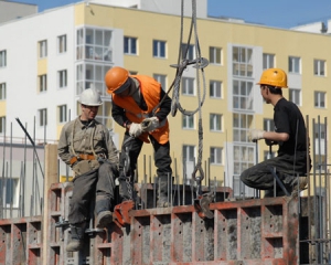 Израиль устроит на работу 20 тыс. украинцев