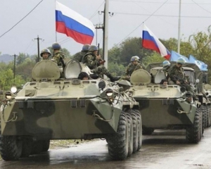 Россия пригнала на Донбасс 700 танков