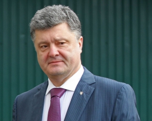 Порошенко повідомив про компроміс щодо безвізу