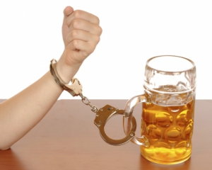 Пивні алкоголіки мають десятки патологій