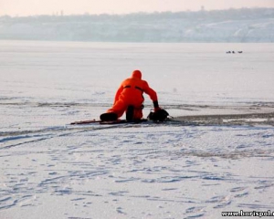 В  озере утонул мужчина и едва не погиб спасатель