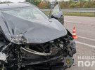 На Ровенщине 58-летний киевлянин за рулем Kia Sportage протаранил остановку общественного транспорта и погиб. Выяснилось, он совершил самоубийство за рулем - проткнул себя ножом