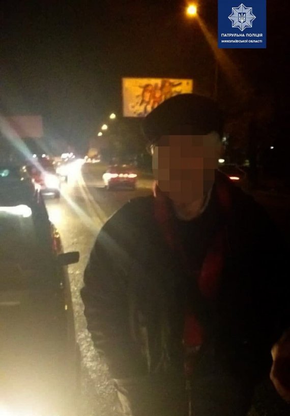 В Николаеве патрульные задержали водителя Жигулей, который сбил 15-летнюю девушку и хотел убежать