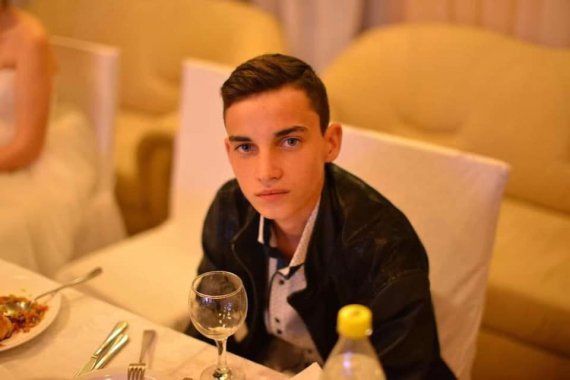 У руках  17-річного Максима Медяника із Сарати на Одещині розірвалася граната. За його життя   борються лікарі дитячої обласної лікарні
