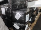 В аэропорту «Борисполь» таможенники обнаружили рекордную партию необработанного янтаря, который пытались вывезти в Китай