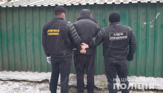 В  Овідіопольському районі на Одещині припинили діяльність потужної нарколаборатої, яку організував 50-річний чоловік.  До справи  залучив двох знайомих