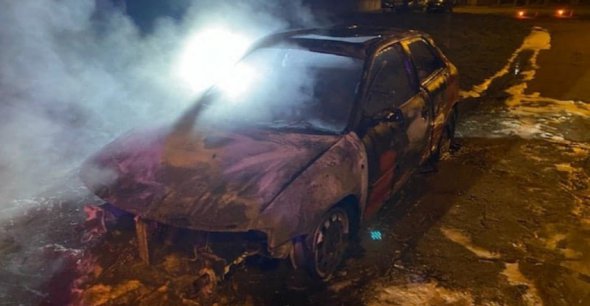 У   Польщі біля охопленого вогнем авто виявили тіло 47-річного українця