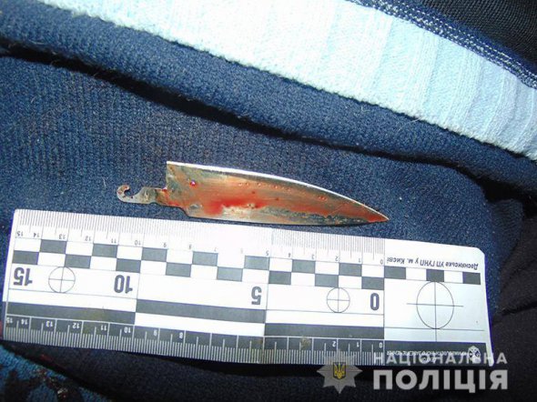 У погибшей перерезано горло. Окончательную причину смерти установит экспертиза