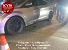 В Киеве полицейские со стрельбой останавливали автомобиль Hyundai, водителя которого хотели взять свидетелем при оформлении протокола