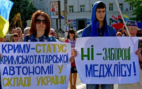 "Ми хочемо деокупації, але не готові до неї. Вся деокупація для нас закінчиться суспільним із РФ контролем, чи гірше – це буде некерована автономія. Маємо цьому завадити, поки в нас голосом Криму говорять кримські татари", - Волошина