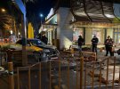 У результаті постраждали водій та відвідувачка кафе. Фото: dumskaya.net