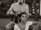 Французский актер и продюсер 54-летний Венсаль Кассель поделился интимными кадрами с женой 23-летней Тиной кунаком. Новый год влюбленные встретили на необитаемом острове в Бразилии - Кагарраси