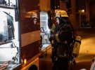 У Києві на просп. Маяковського 1В,  під час пожежі в квартирі рятувальники знайшли зарізаного чоловіка