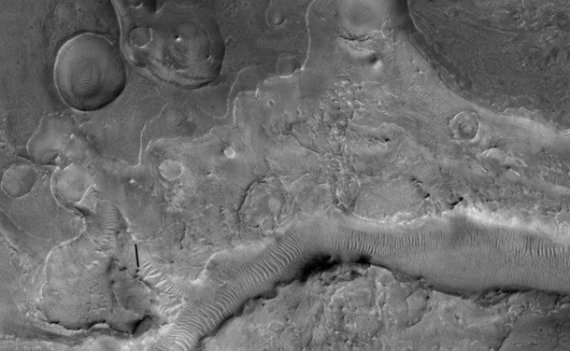 Зонд NASA Mars Reconnaissance Orbiter надіслав на Землю чергову серію знімків поверхні Марса. Фото: uahirise.org