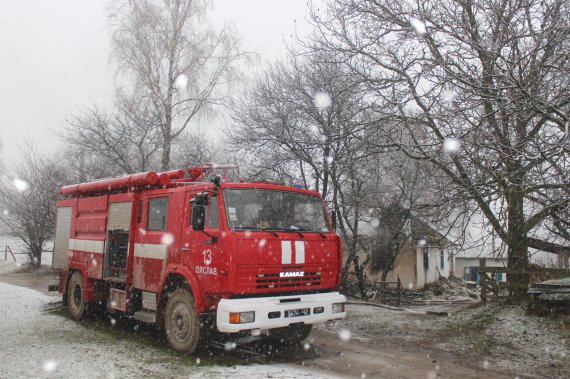 На Хмельниччині під час пожежі в будинку загинули 49-річний чоловік і 48-річна жінка