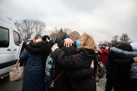 Моряки повернулися до України
