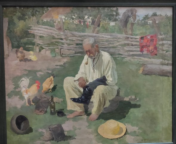 Иван Макушенко в картине "На досуге" 1904 года нарисовал  в качестве домашних любимцев мужчины кур и петухов. Показывается на выставке "Помощник, спутник, друг" в Национальном художественном музее
