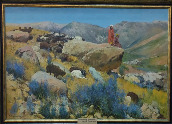 "Отара у горах"  1910-11 років Сергія Світославського є однією з робіт, написаних художником у Середній Азії. Показується на виставці "Помічник, супутник, друг" Національного художнього музею.