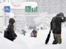 В Японии из-за снегопада образовались огромные пробки. Фото: Kyodo News