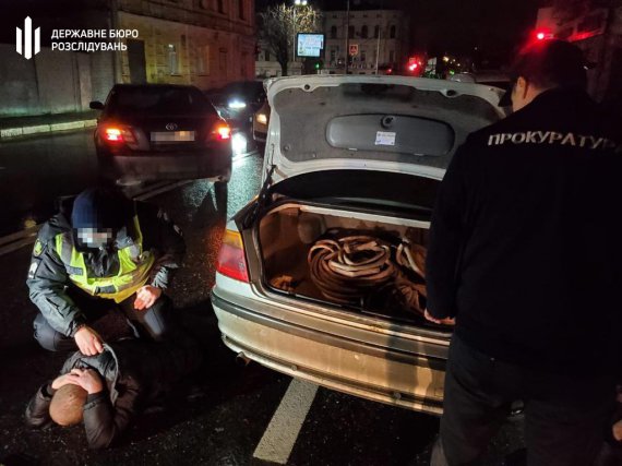 В Харькове задержали полицейских, которые воровали кабели связи