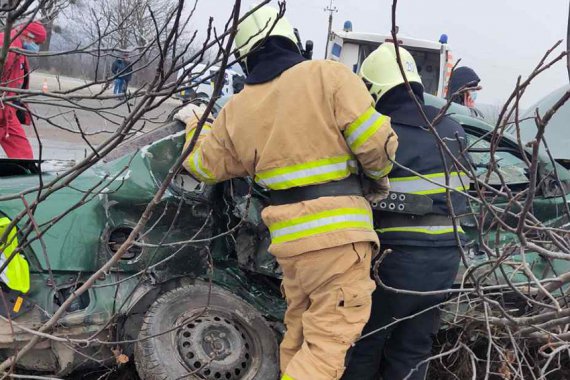 У Хмельницькій області через зіткнення двох автомобілів померла жінка