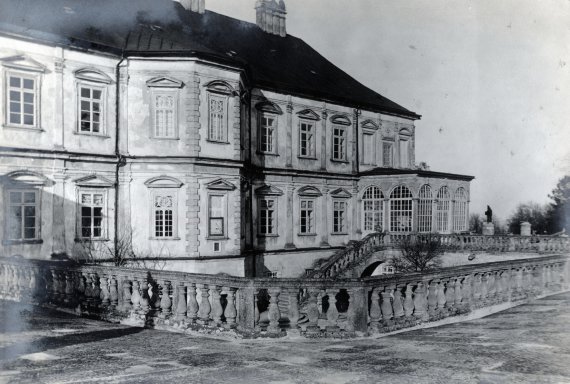 Показали давні фото Підгорецького замку