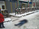 В Ровно на ул. Генерала Безручко 30-летнему мужчине воткнули в грудь нож. Подозреваемого в убийстве задержали