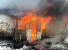 Пожар тушили 19 спасателей