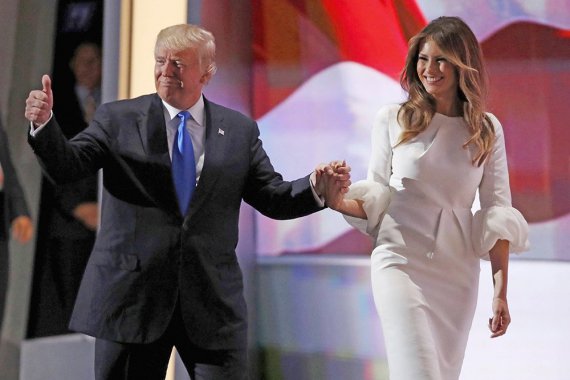 Добірка найефектніших виходів Меланії Трамп.