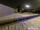 На Миколаївщині 36-річний чоловік, наніс ножові поранення своєму батьку. А потім відкрив вогонь у поліцейських