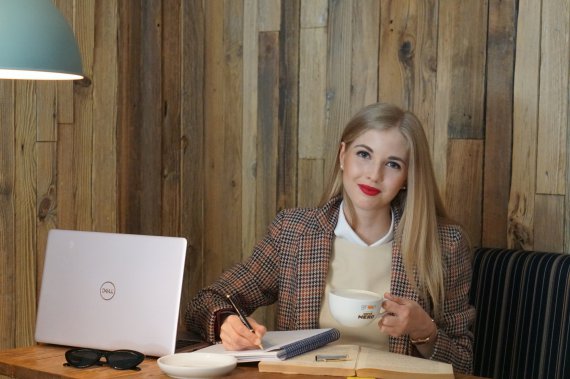 Юлія Передрій відкрила власну онлайн-школу з вивчення польської мови. Тут працюють вчителі - лінгвісти з найвищим знанням мови. Урок коштує 370 гривень