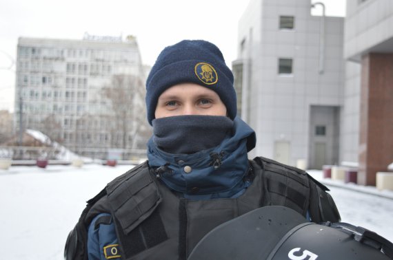 Поліцейські та нацгвардійці оточили будівлю Київського апеляційного суду