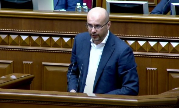 Сергій Рудик обирався до парламенту по округу у Черкаській області.
