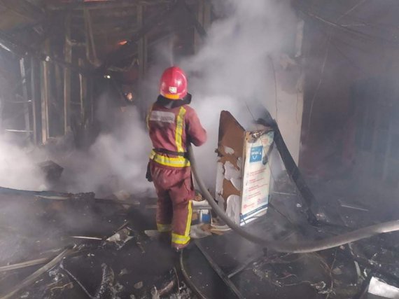 На Николаевщине подожгли торговый центр "Эпицентр"